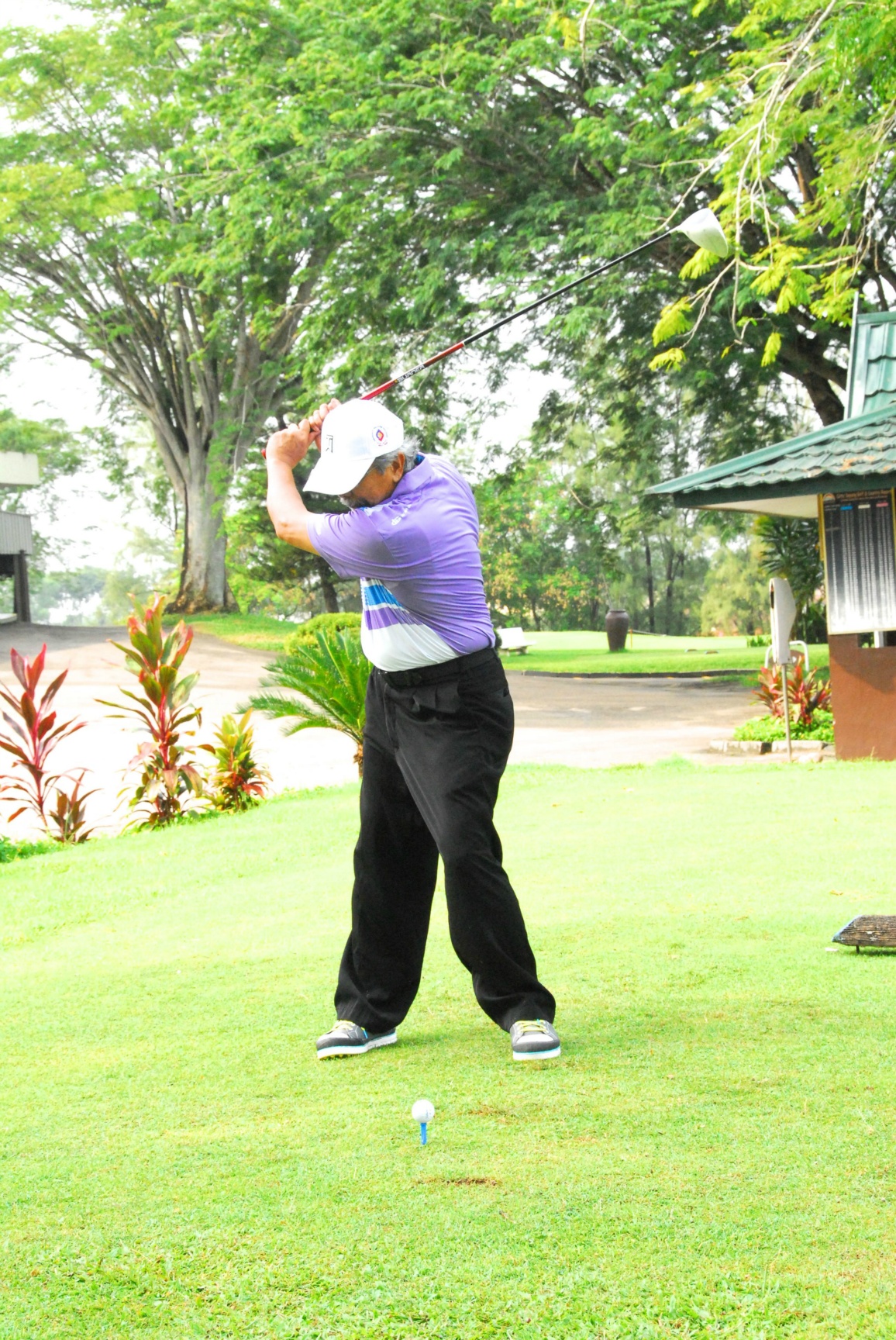 PRO15 157 GOLF DSC 0321.JPG